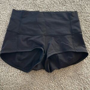 Lululemon biker shorts size 10 excellent condition